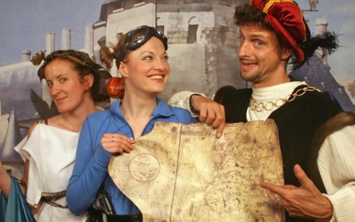 Teatro en inglés: «Time Travellers», en A Coruña