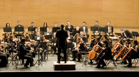 {evento-titulo_es}