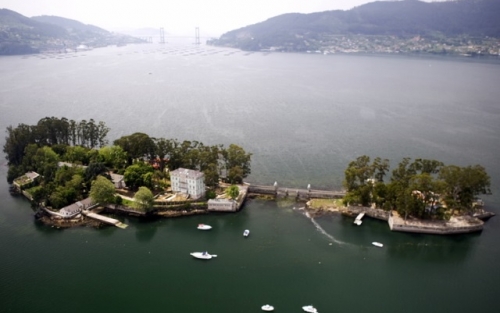 Excursión a la Isla de San Simón y Cangas de los Centros de Mayores Afundación