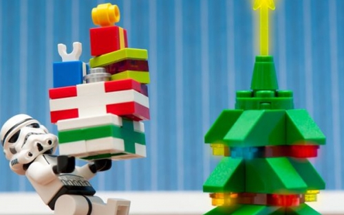 Campaña de recogida de juguetes y libros infantiles. CM de Ourense