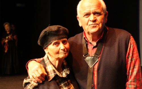 Actuación del grupo de teatro senior Afundación 