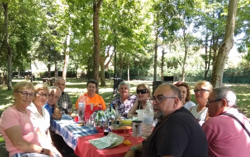 Jornada de convivencia al aire libre en Ribas Altas, Espacio +60 Monforte
