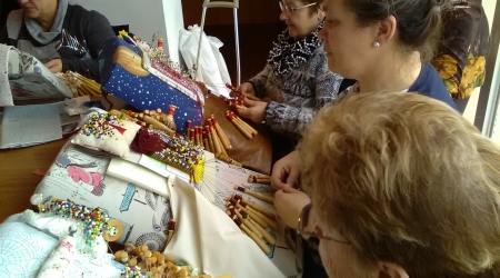 Encuentro de palilleiras en Marín, Espazo +60 Monforte