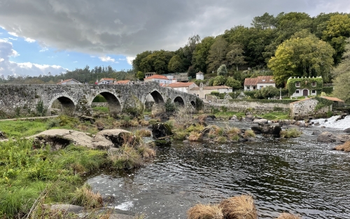 Segunda etapa Camino de Santiago, de Santiago a Fisterra, Espazo +60 Vigo