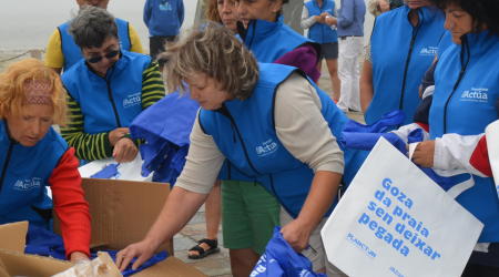 Presentaci&oacute;n da campa&ntilde;a Goza da praia sen deixar pegada. PLANCTON 2022 