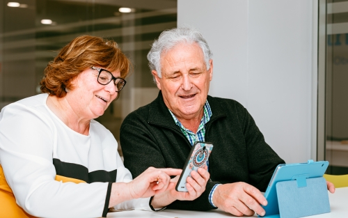 Presentación del proyecto de investigación de la USC “Game-Proaging: promoción de la salud en las personas adultas mediante nuevas tecnologías”, Espazo +60 Lugo