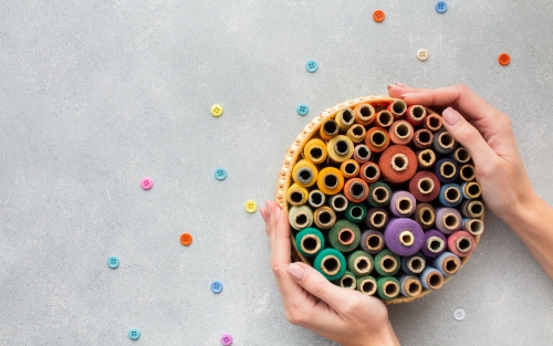 Tienda solidaria a favor de la Cocina Económica de Ferrol, Espazo +60 Ferrol