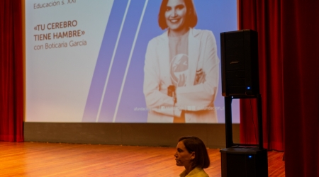 Conferencia Boticaria Garc&iacute;a. Ciclo Educaci&oacute;n s. XXI