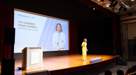 Conferencia Boticaria Garc&iacute;a. Ciclo Educaci&oacute;n s. XXI