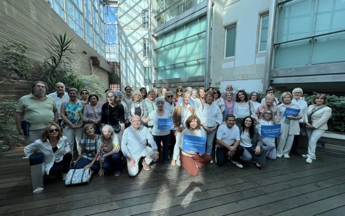 Personas mayores protagonizan en los Espazos+60 de Afundación una acción colectiva contra el edadismo