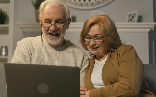 Igualdad Digital, la nueva plataforma para reducir la brecha digital en las personas mayores 