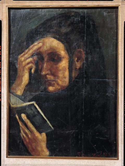 Mujer leyendo