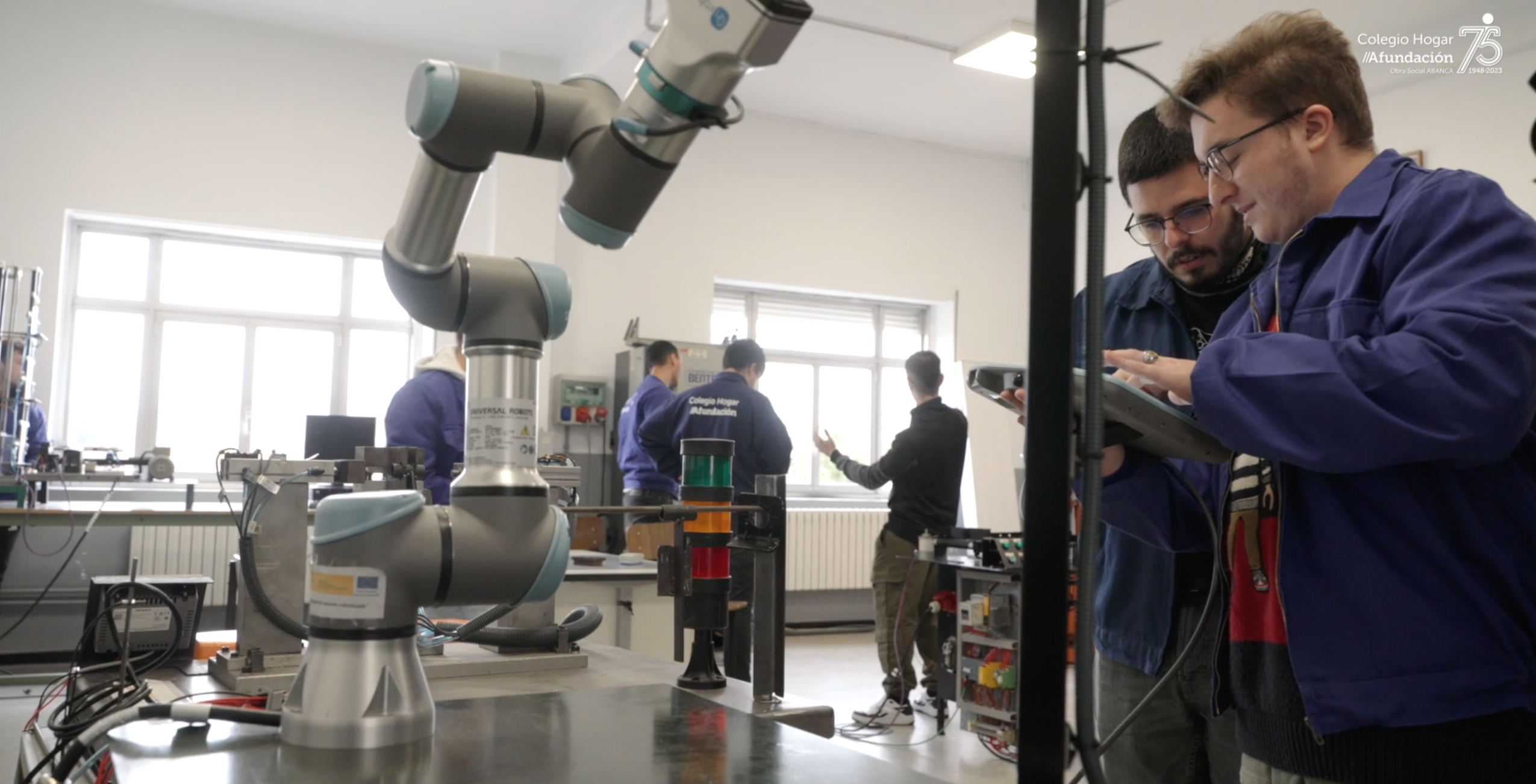 El Colegio Hogar de Afundación de Vigo inicia el nuevo curso con sus aulas llenas El Colegio Hogar de Afundación de Vigo inicia el nuevo curso con sus aulas llenas