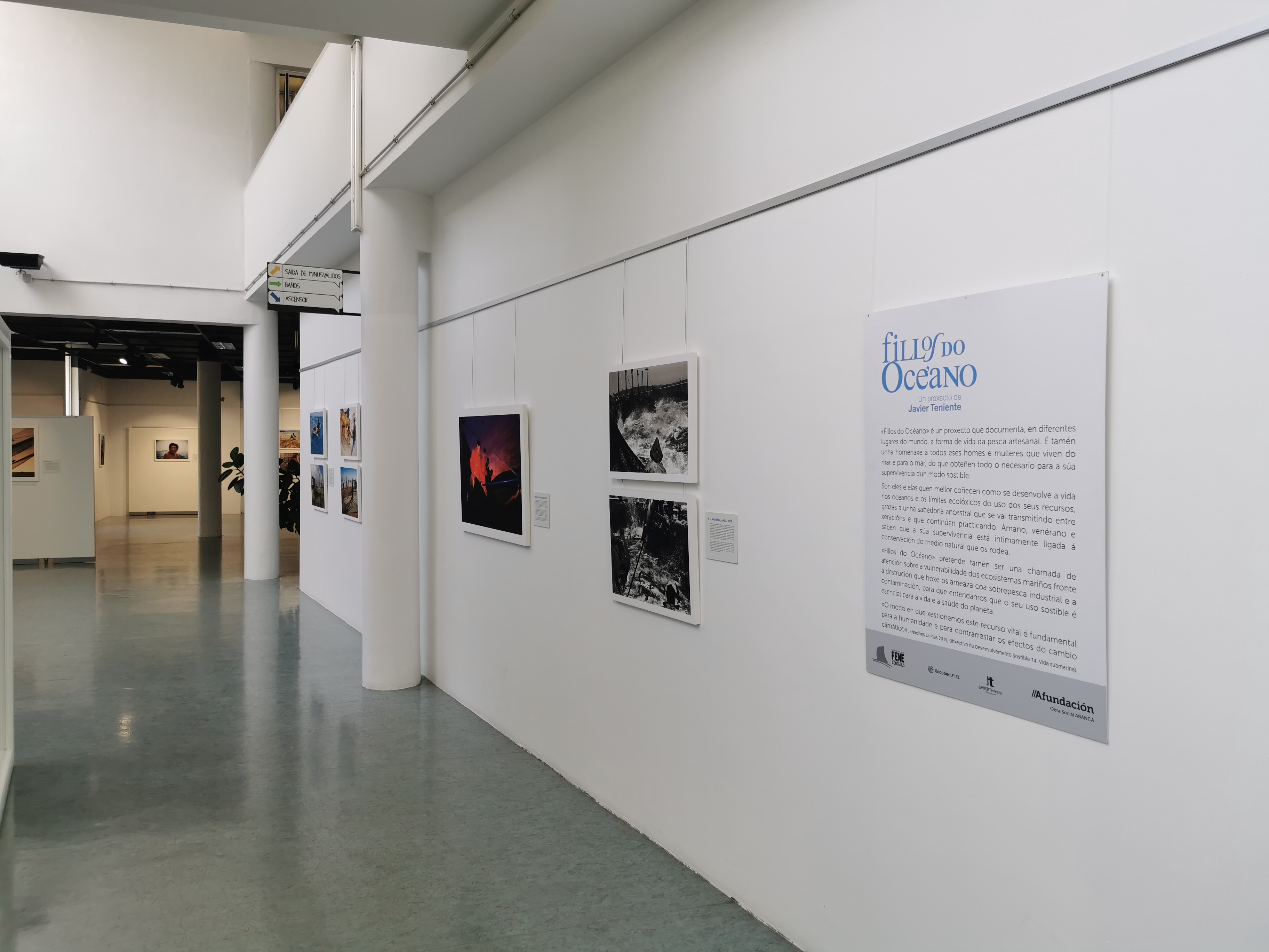 ABANCA e Afundación presentan en Fene a exposición fotográfica «Fillos do océano»