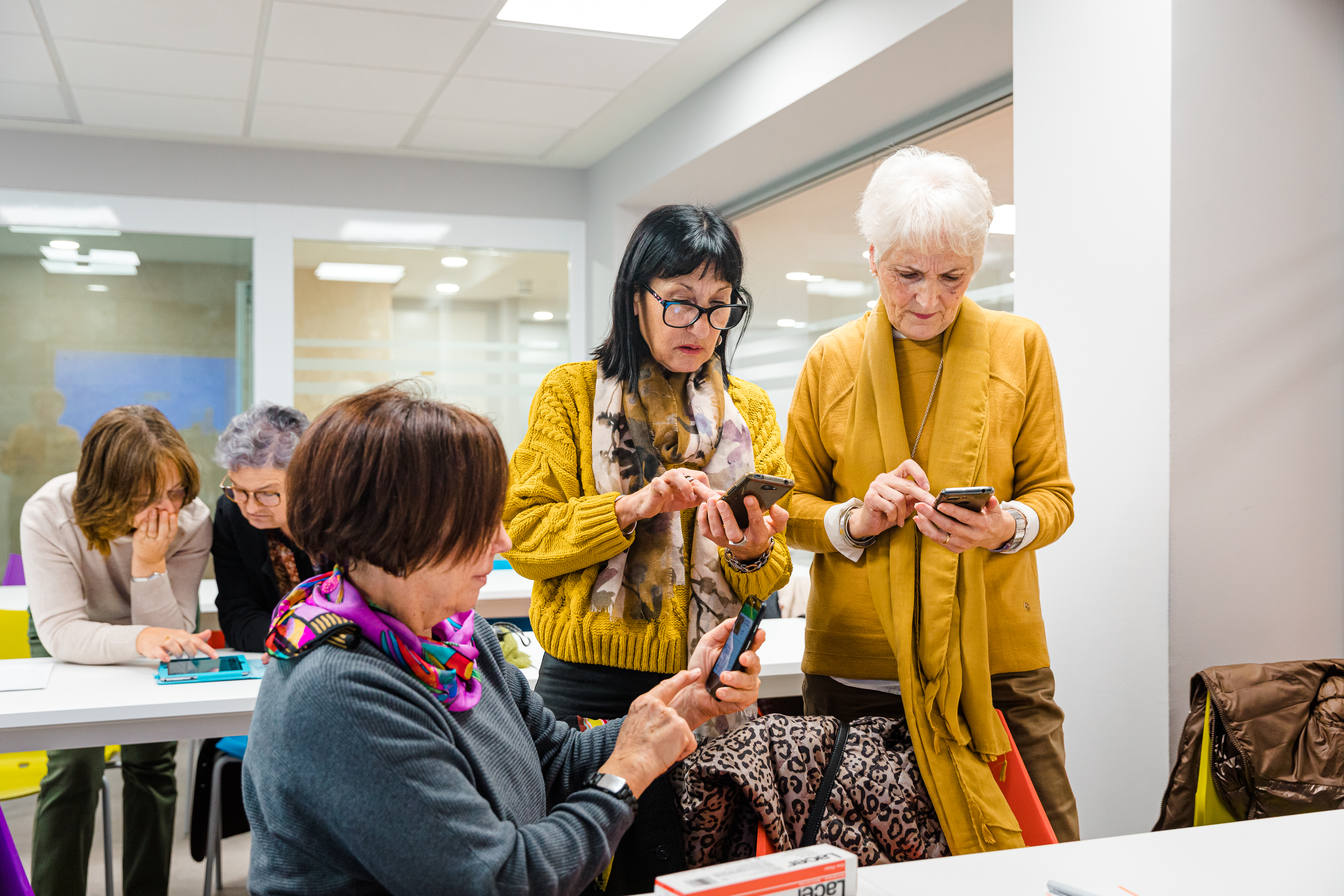 Las actividades de aprendizaje y salud son las preferidas en Galicia por las personas  +60 para mantenerse saludables y activas