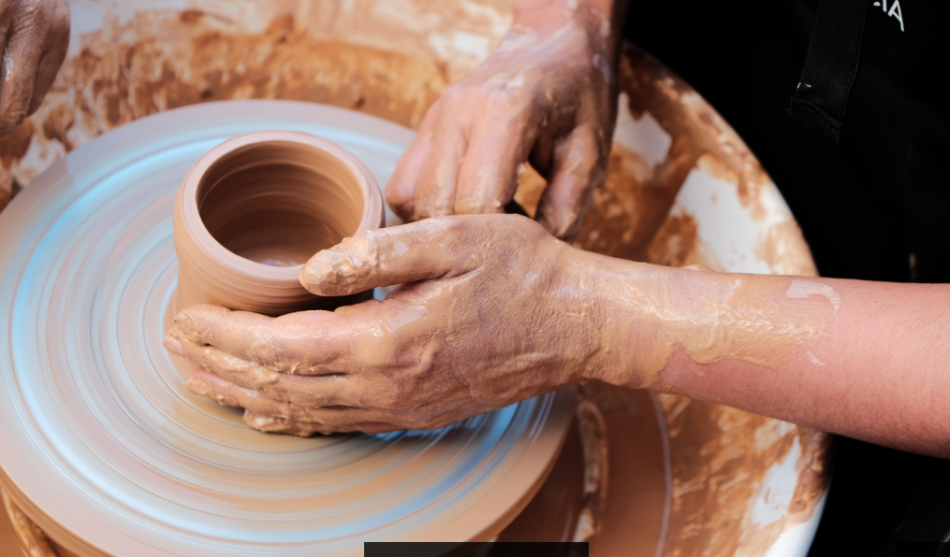 Afundación presenta una serie de talleres de artesanía tradicional en su sede de Lugo